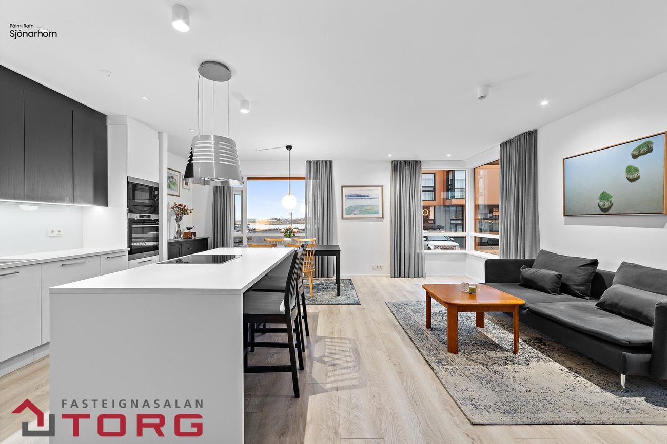 Naustavör 9 - 0105, 200 Kópavogur