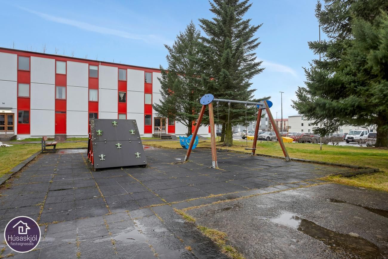 Grýtubakki 2 - 0302, 109 Reykjavík