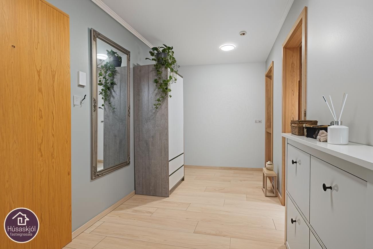 Grýtubakki 2 - 0302, 109 Reykjavík