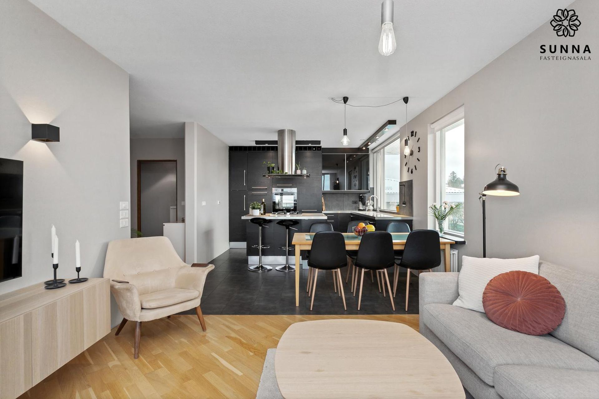 Ástún 10, 200 Kópavogur