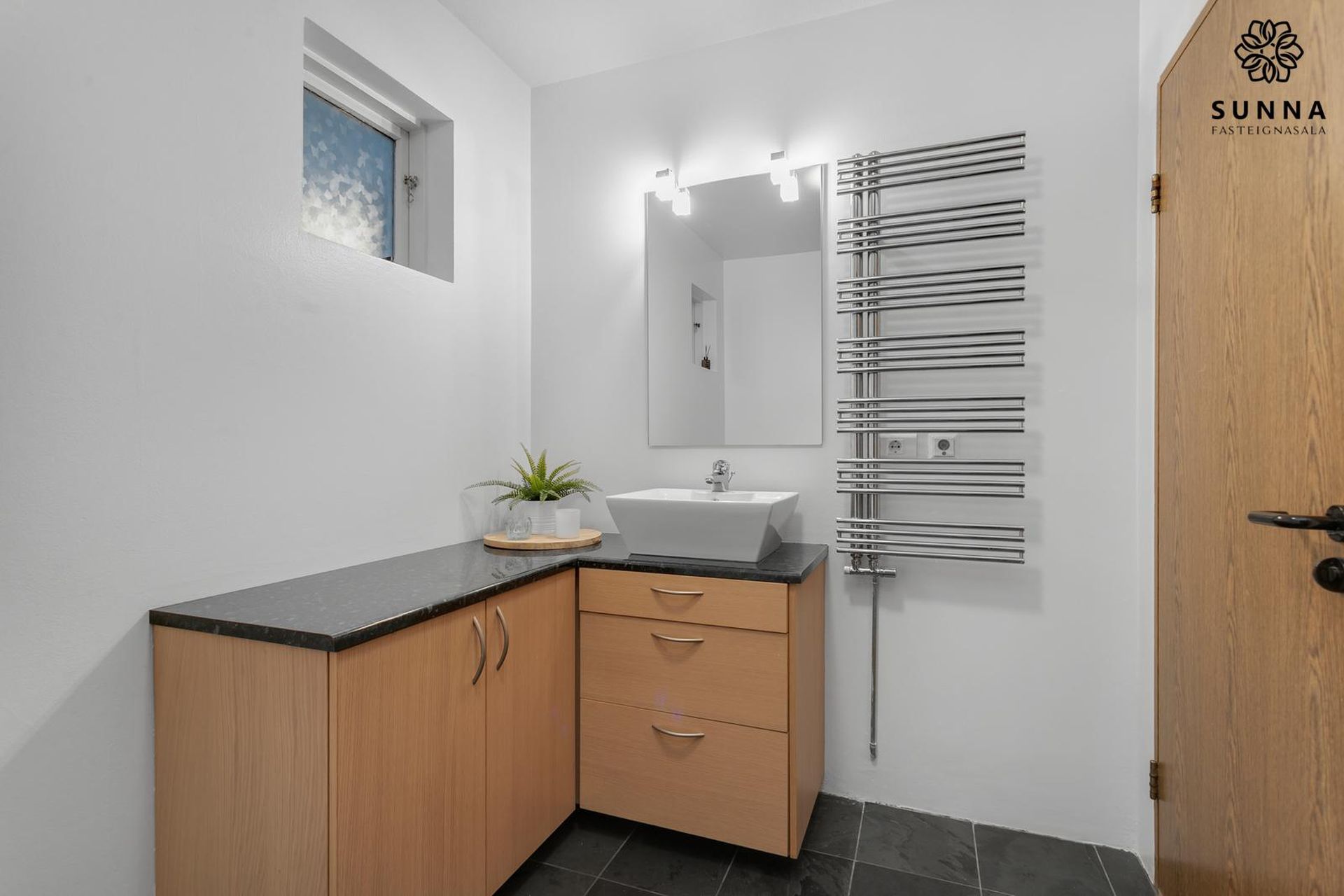 Ástún 10, 200 Kópavogur