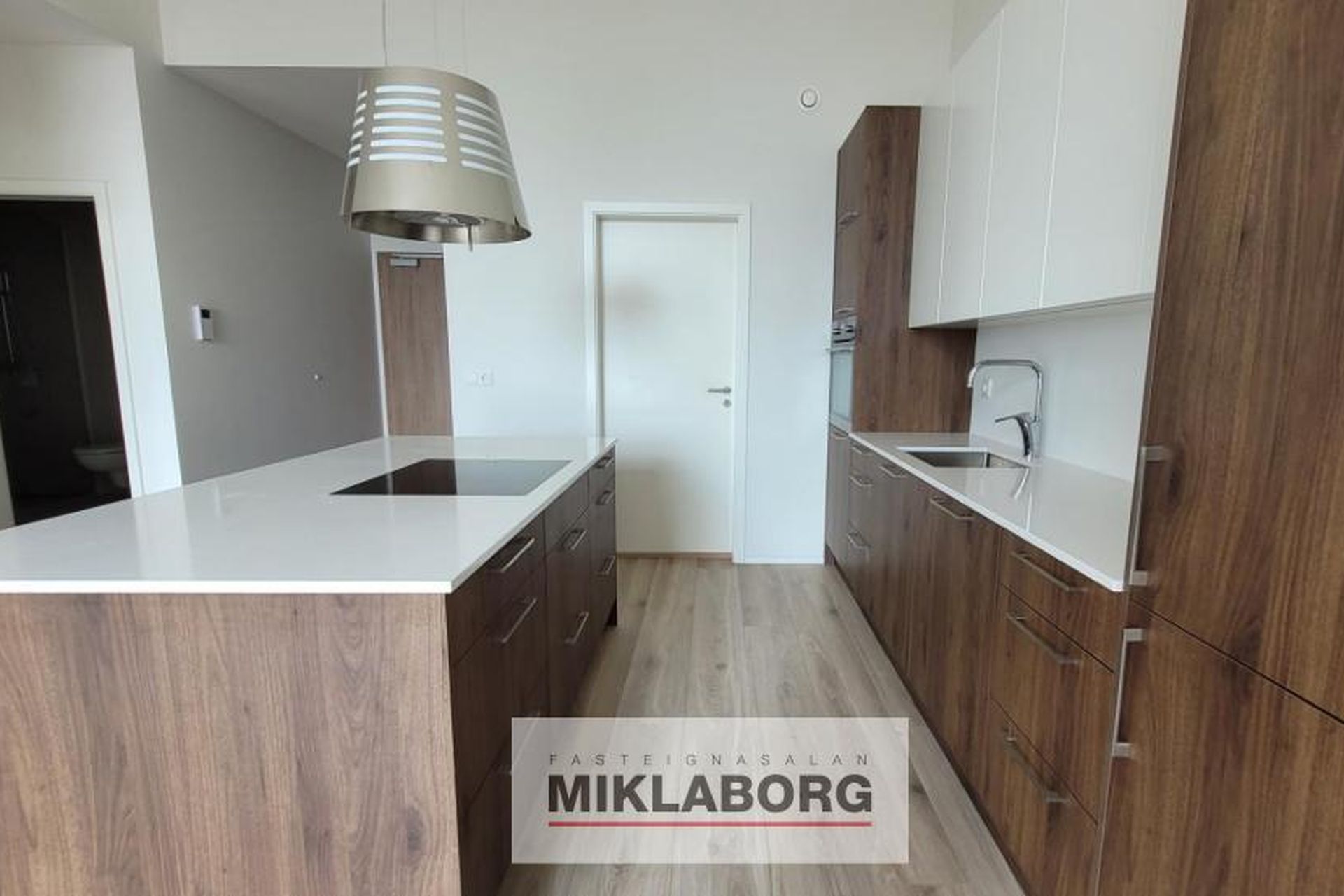 Skógarvegur 6, 103 Reykjavík