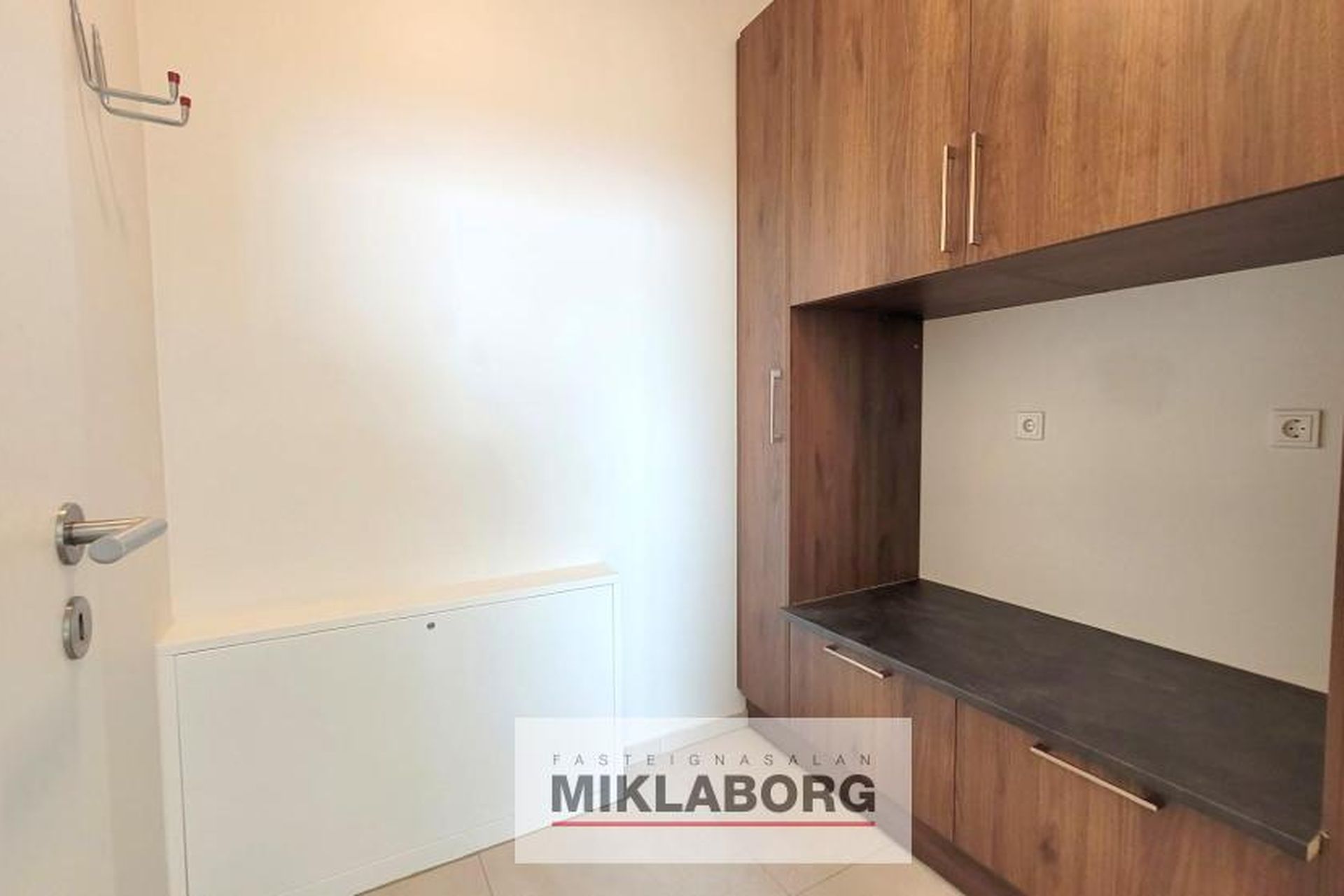 Skógarvegur 6, 103 Reykjavík