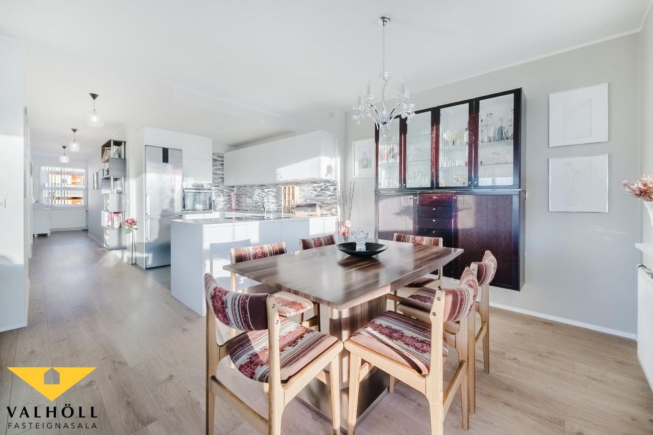 Gerplustræti 2, 270 Mosfellsbær