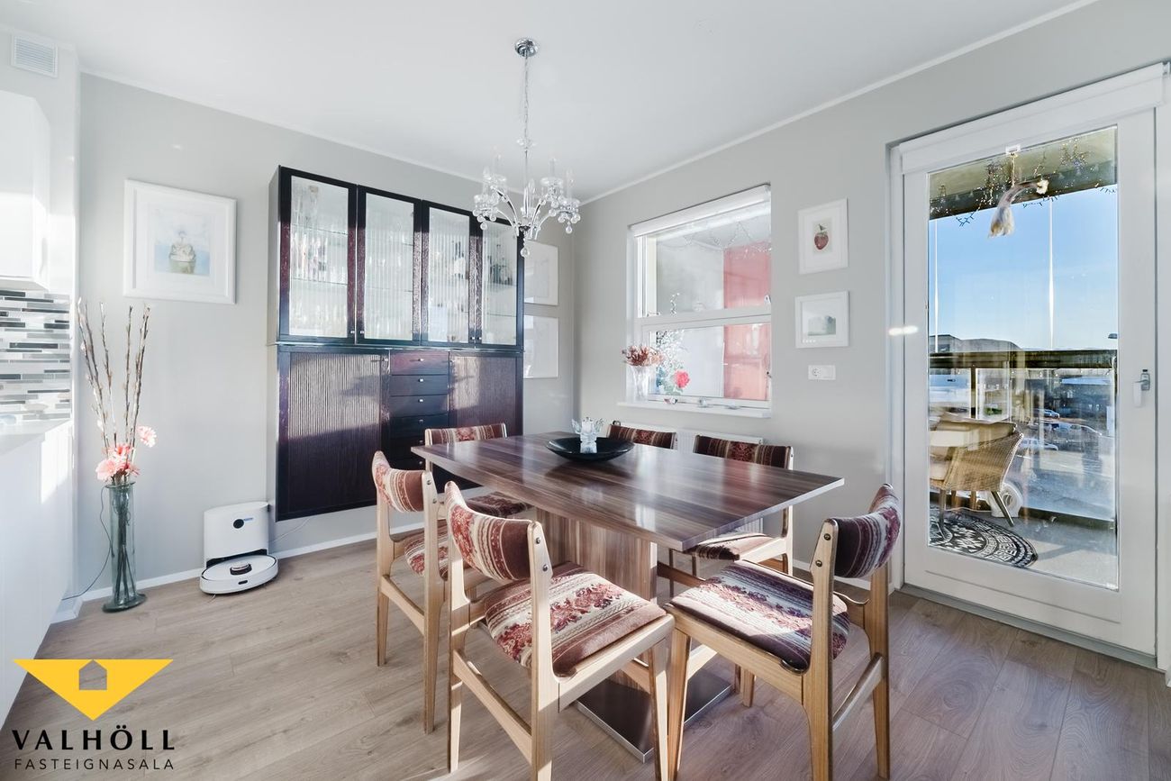 Gerplustræti 2, 270 Mosfellsbær