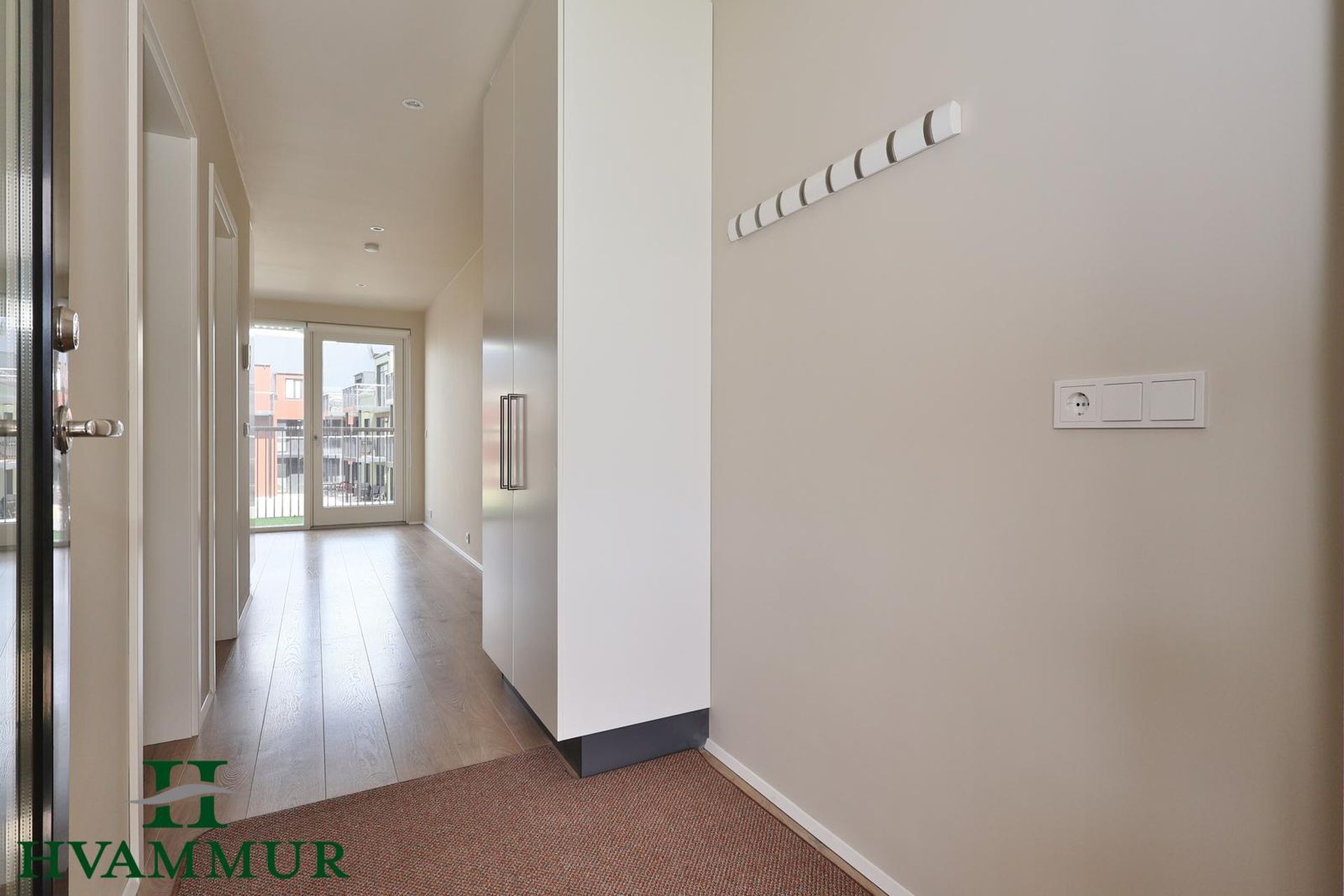Austurbrú 6, 600 Akureyri