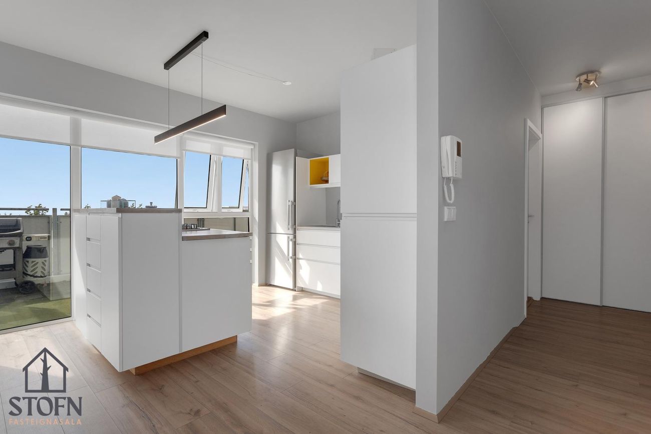 Flatahraun 1, 220 Hafnarfjörður