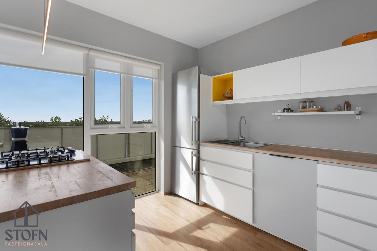 Flatahraun 1, 220 Hafnarfjörður