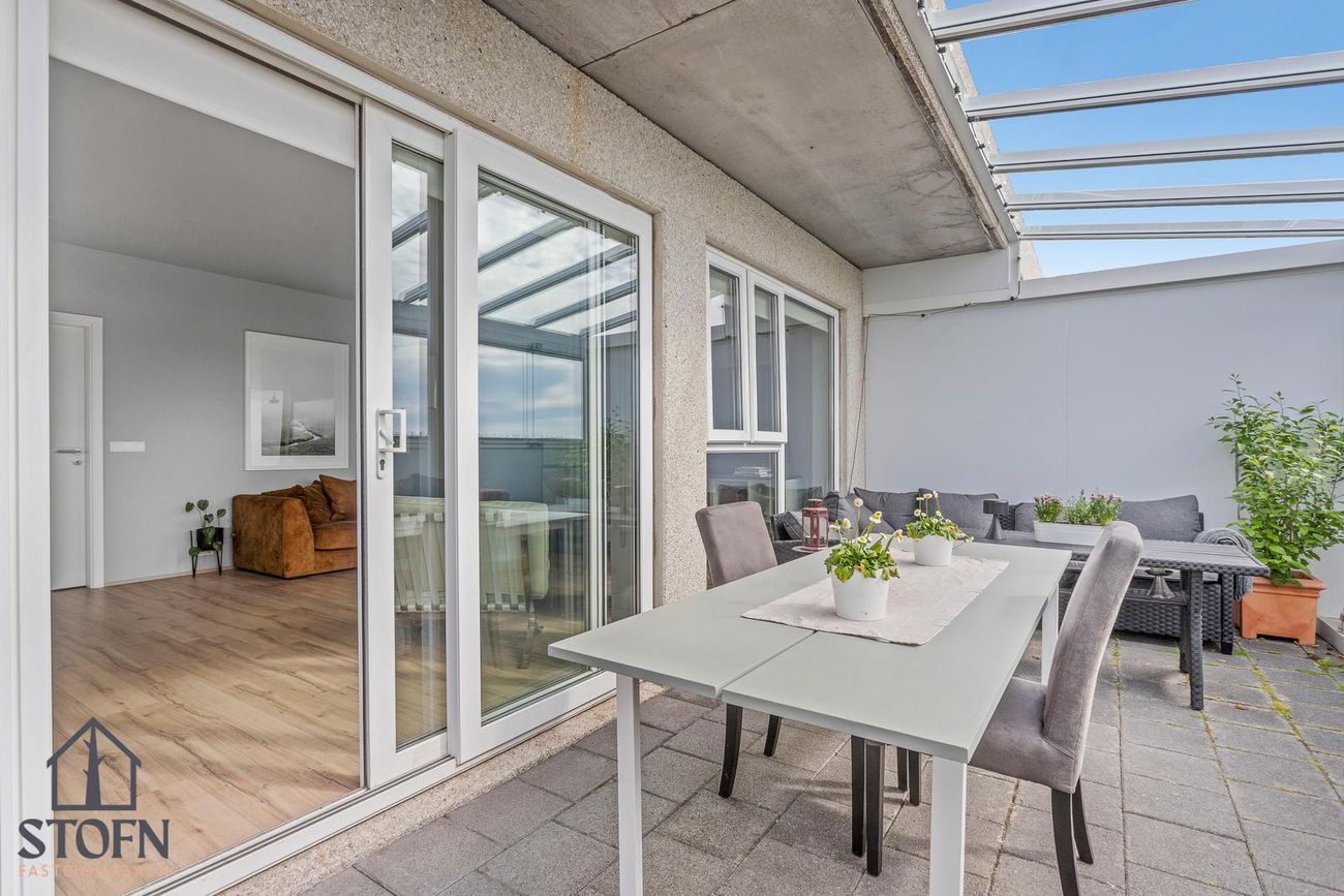 Flatahraun 1, 220 Hafnarfjörður