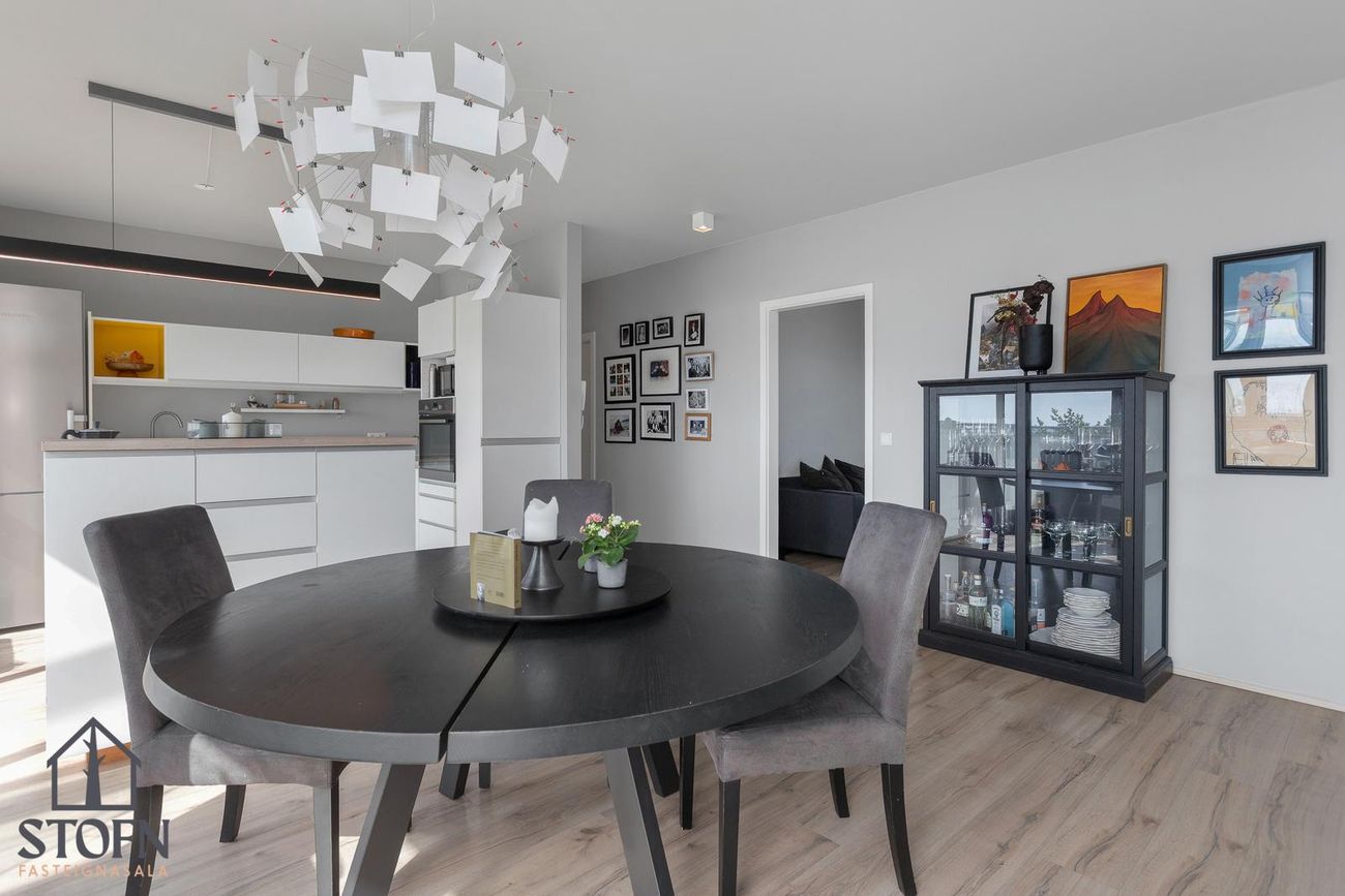 Flatahraun 1, 220 Hafnarfjörður