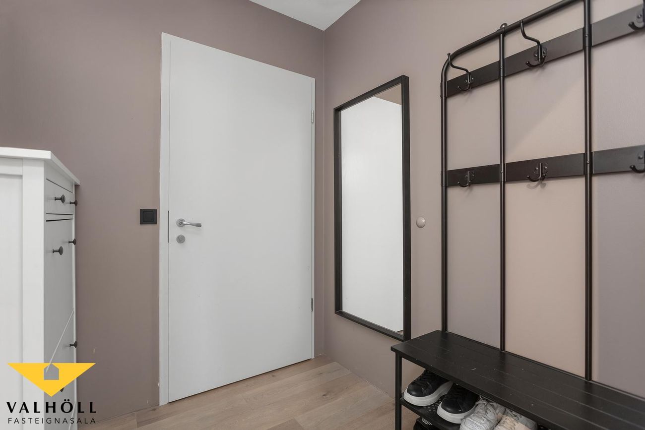 Helluvað 15 - 0301, 110 Reykjavík