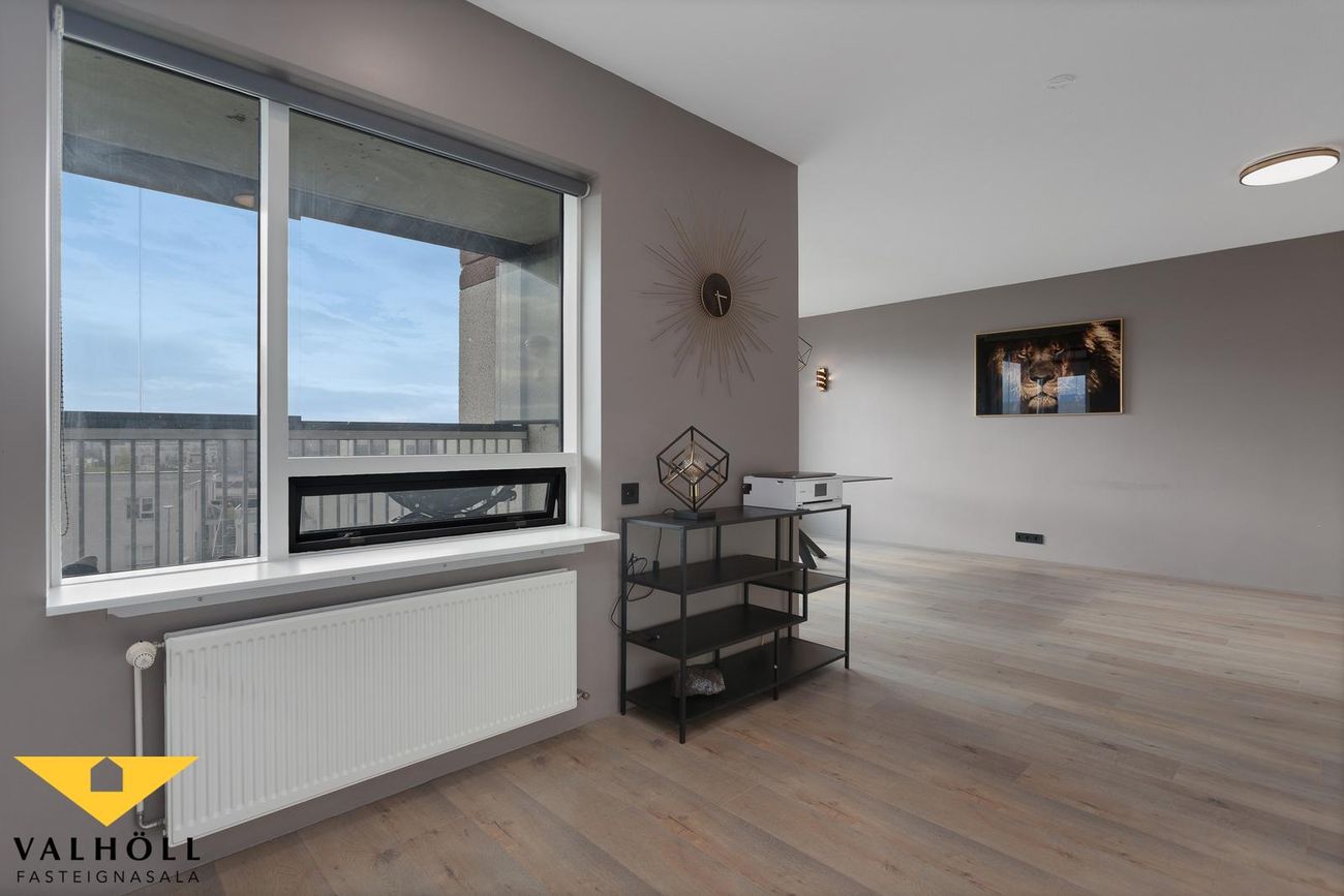 Helluvað 15 - 0301, 110 Reykjavík