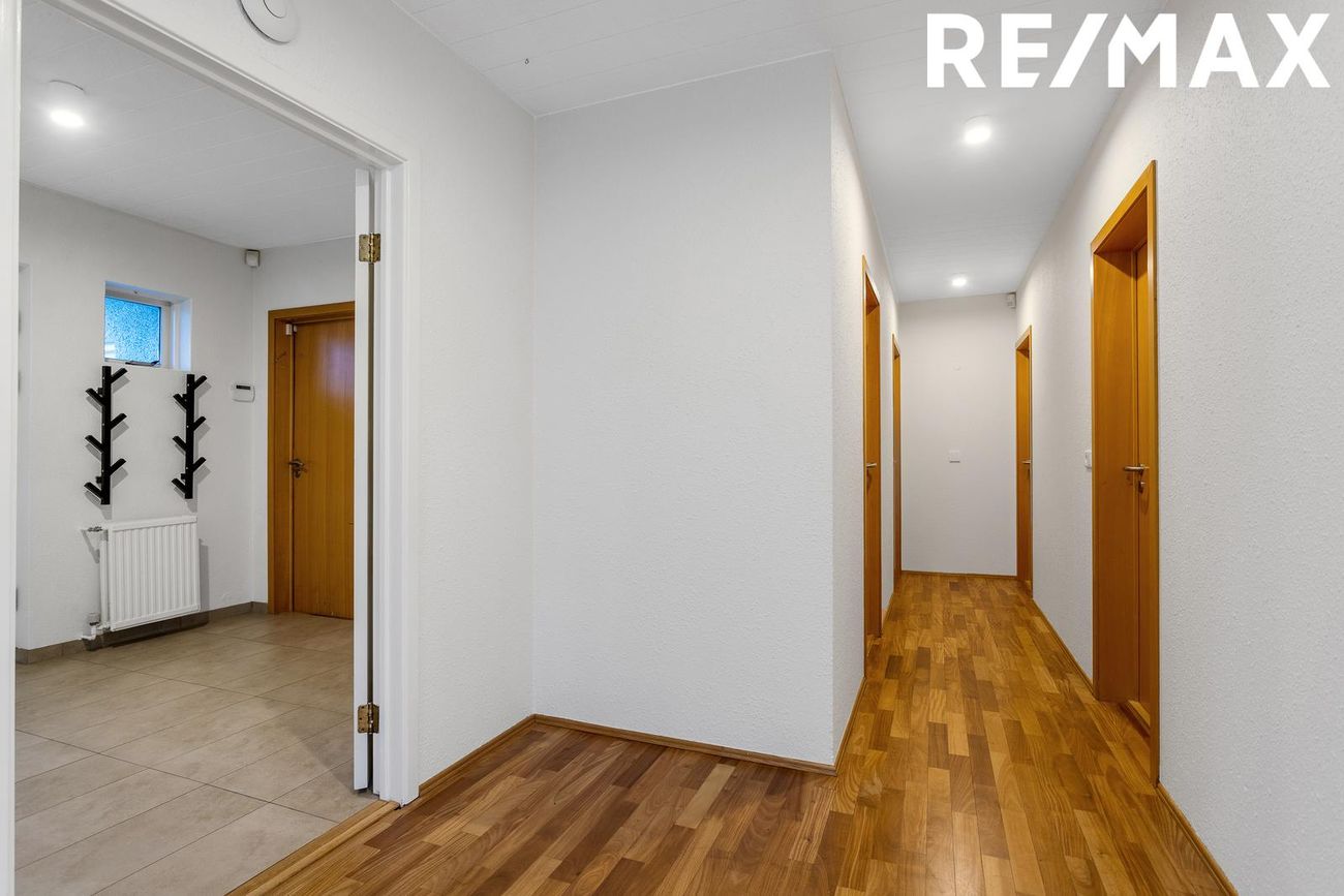 Dverghamrar 24, 112 Reykjavík