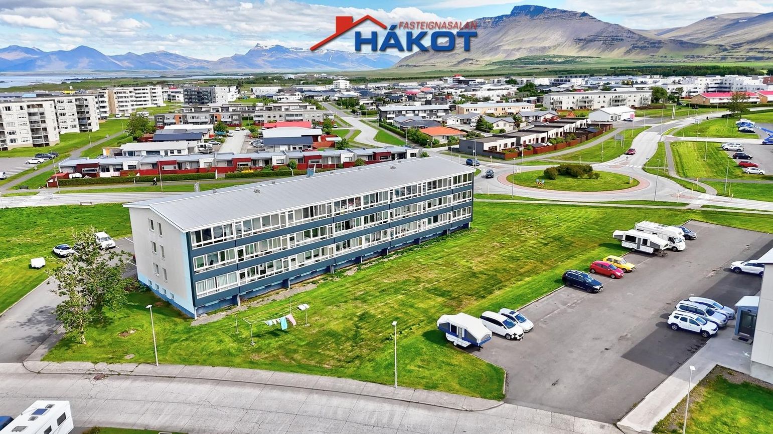 Vallarbraut 1, 300 Akranes