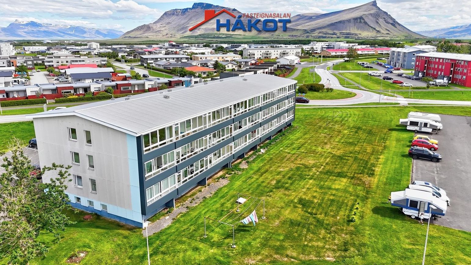 Vallarbraut 1, 300 Akranes
