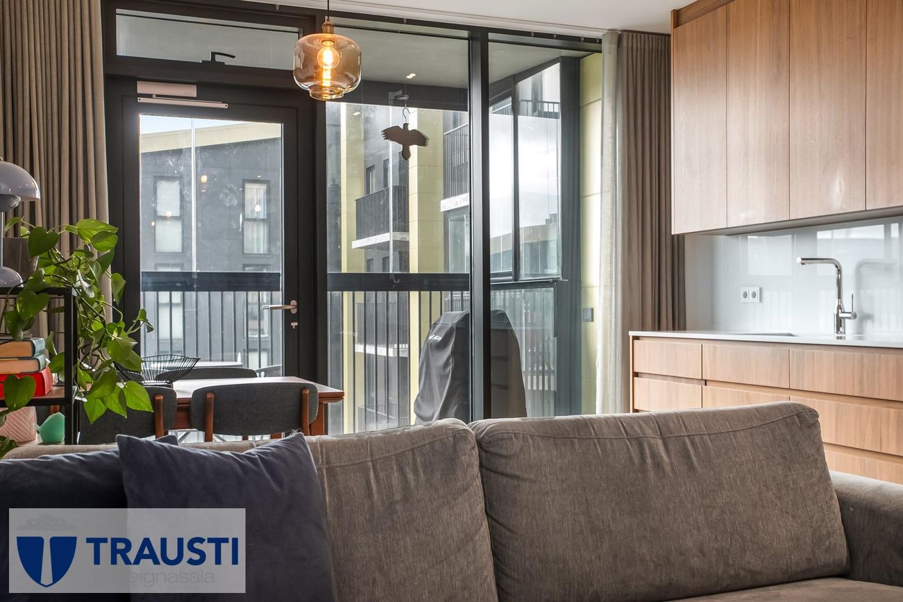 Hallgerðargata 9, 105 Reykjavík