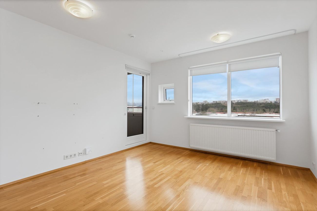 Hraunbær 103, 110 Reykjavík