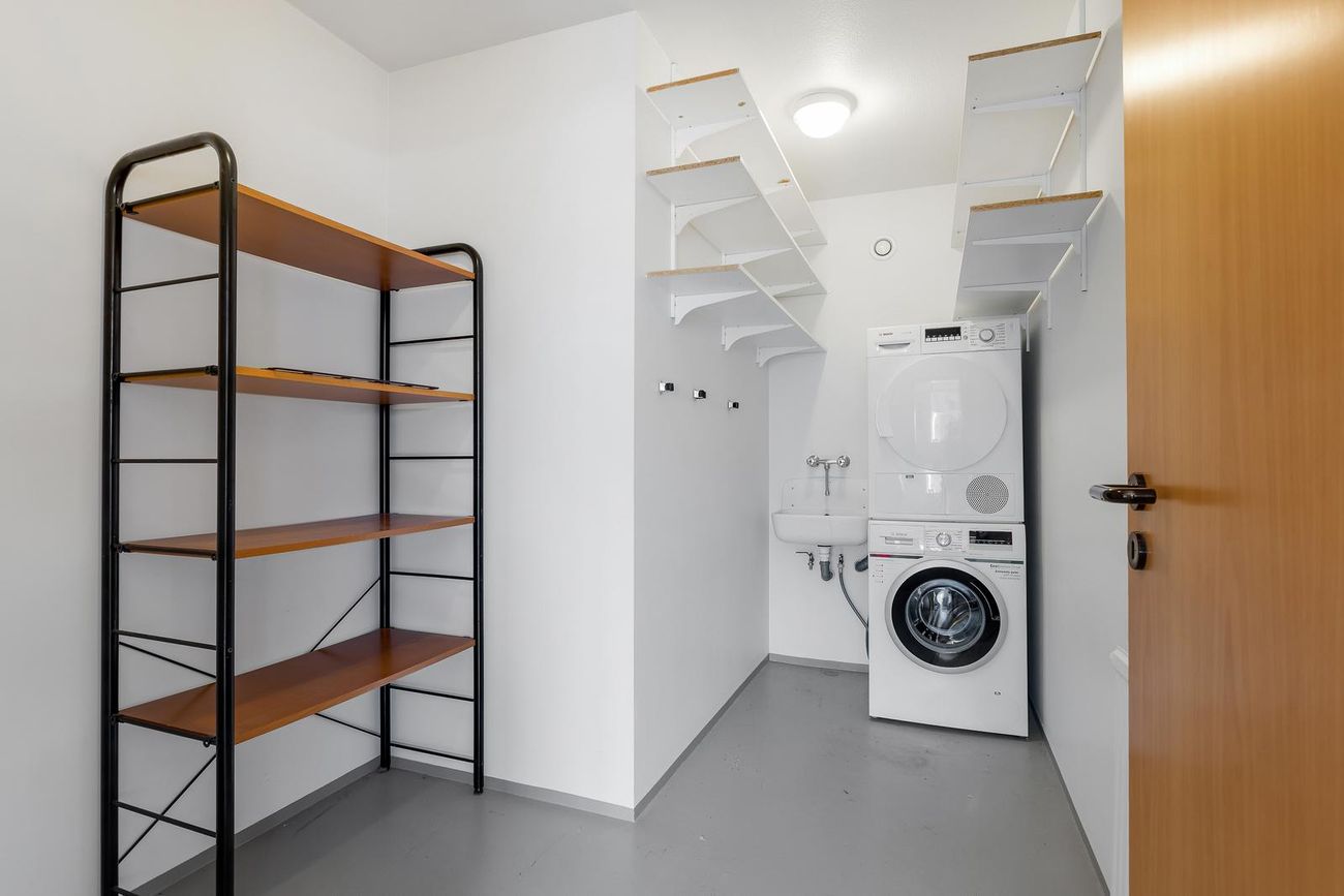 Hraunbær 103, 110 Reykjavík