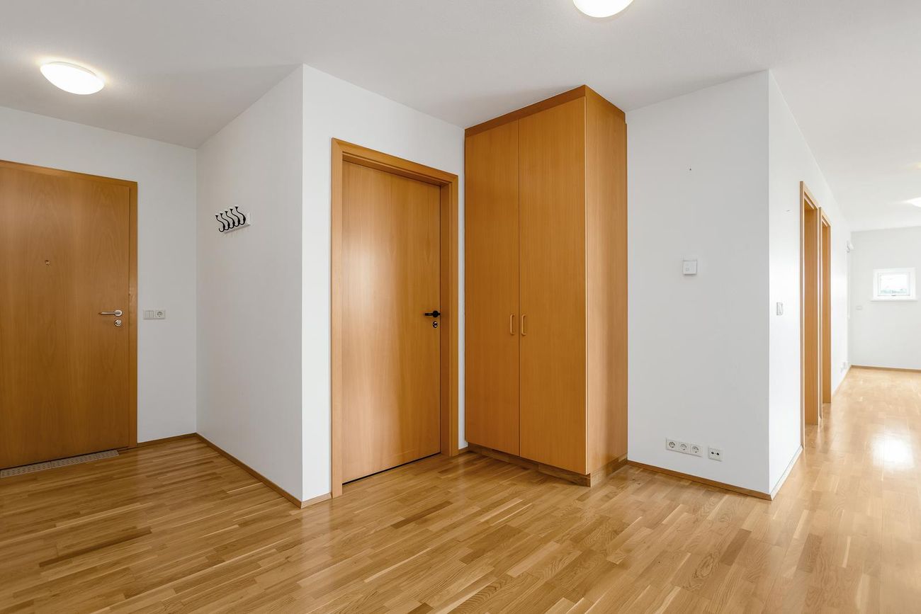 Hraunbær 103, 110 Reykjavík