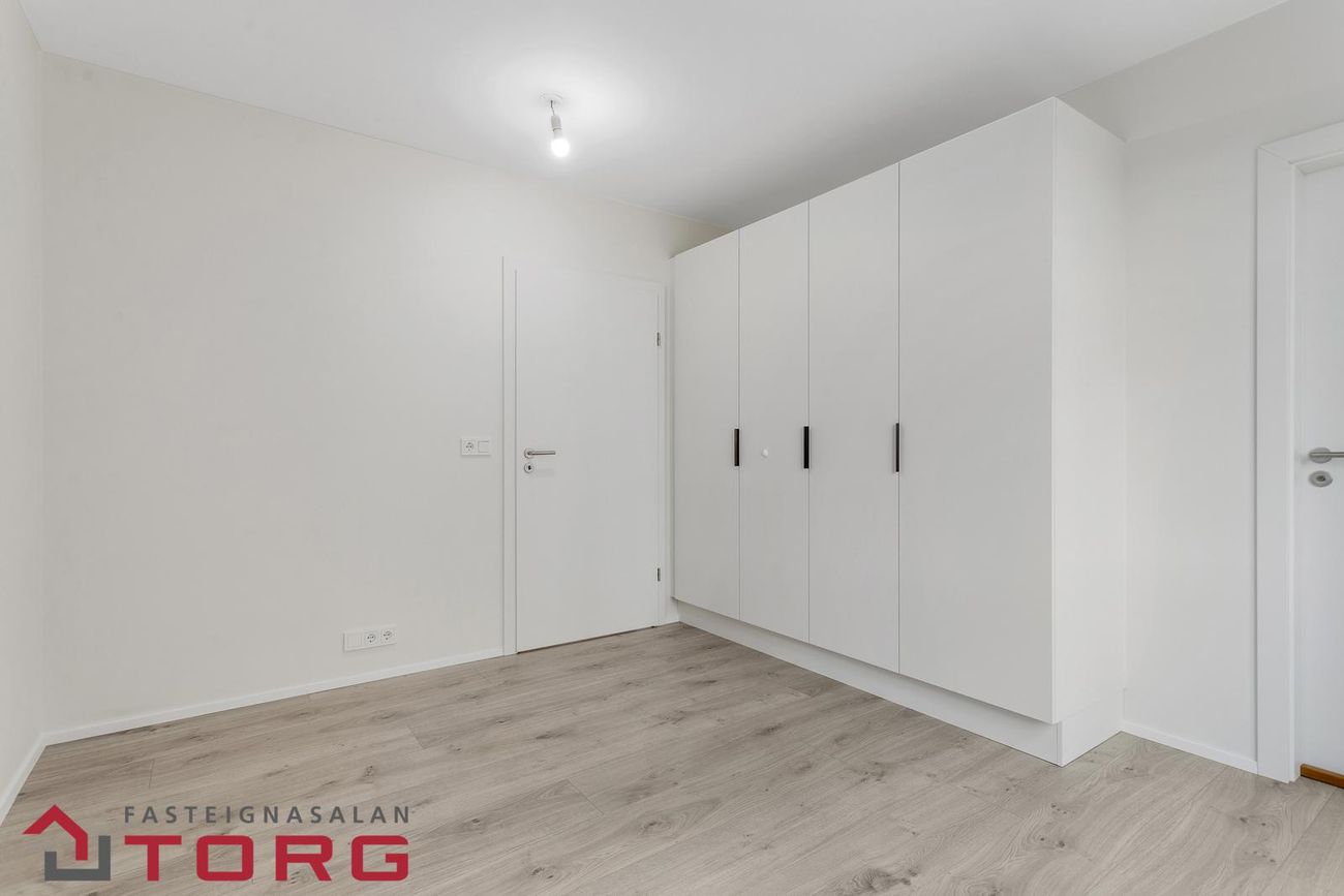 Áshamar 24 - 0204, 221 Hafnarfjörður