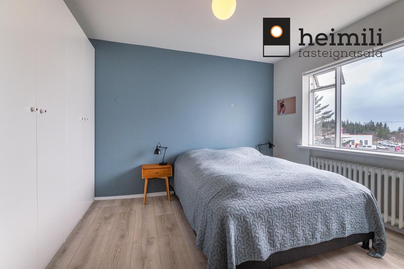 Eskihlíð 22, 105 Reykjavík