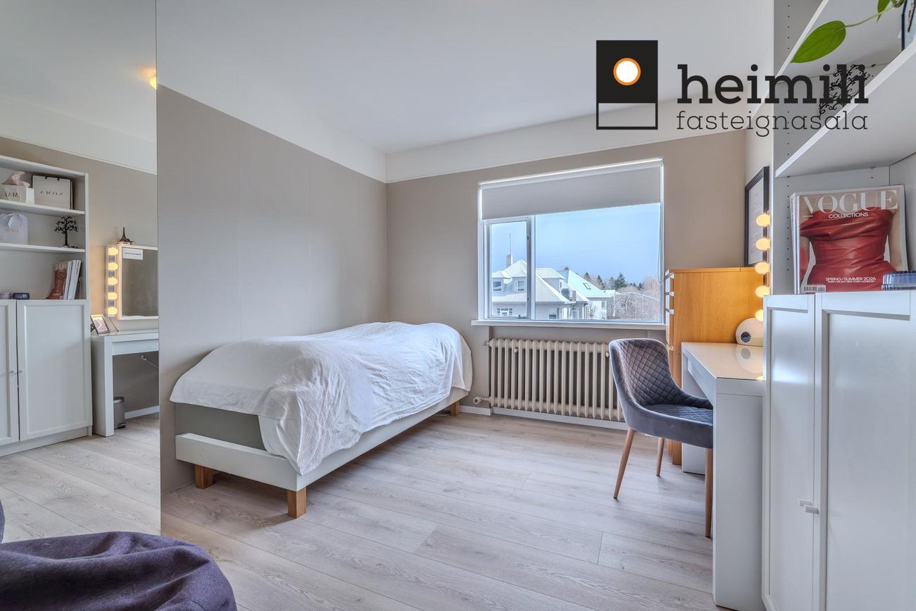 Eskihlíð 22, 105 Reykjavík