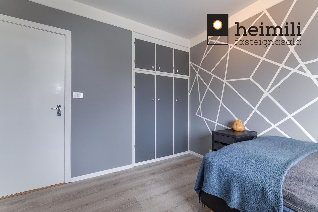 Eskihlíð 22, 105 Reykjavík