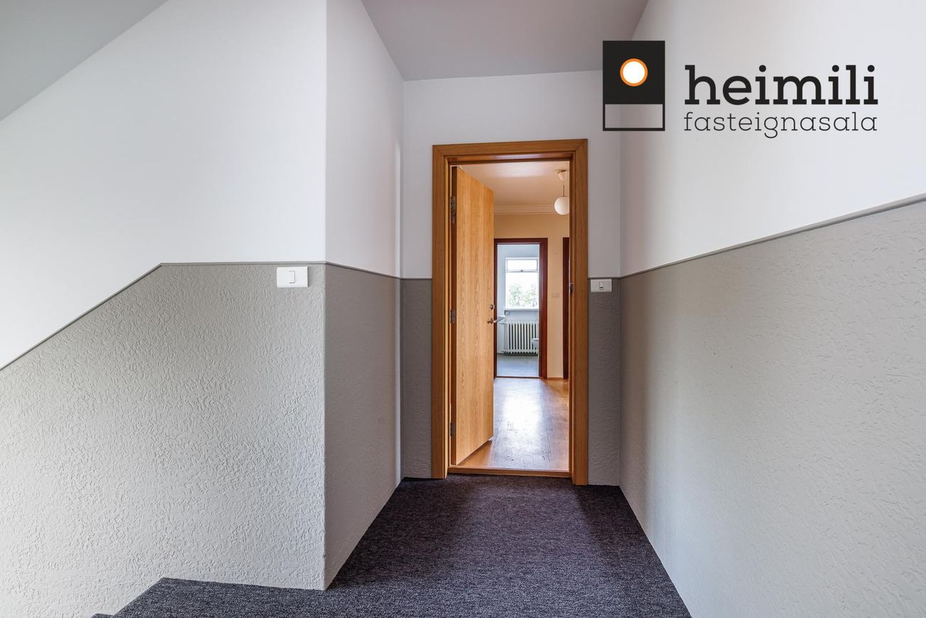 Eskihlíð 22, 105 Reykjavík