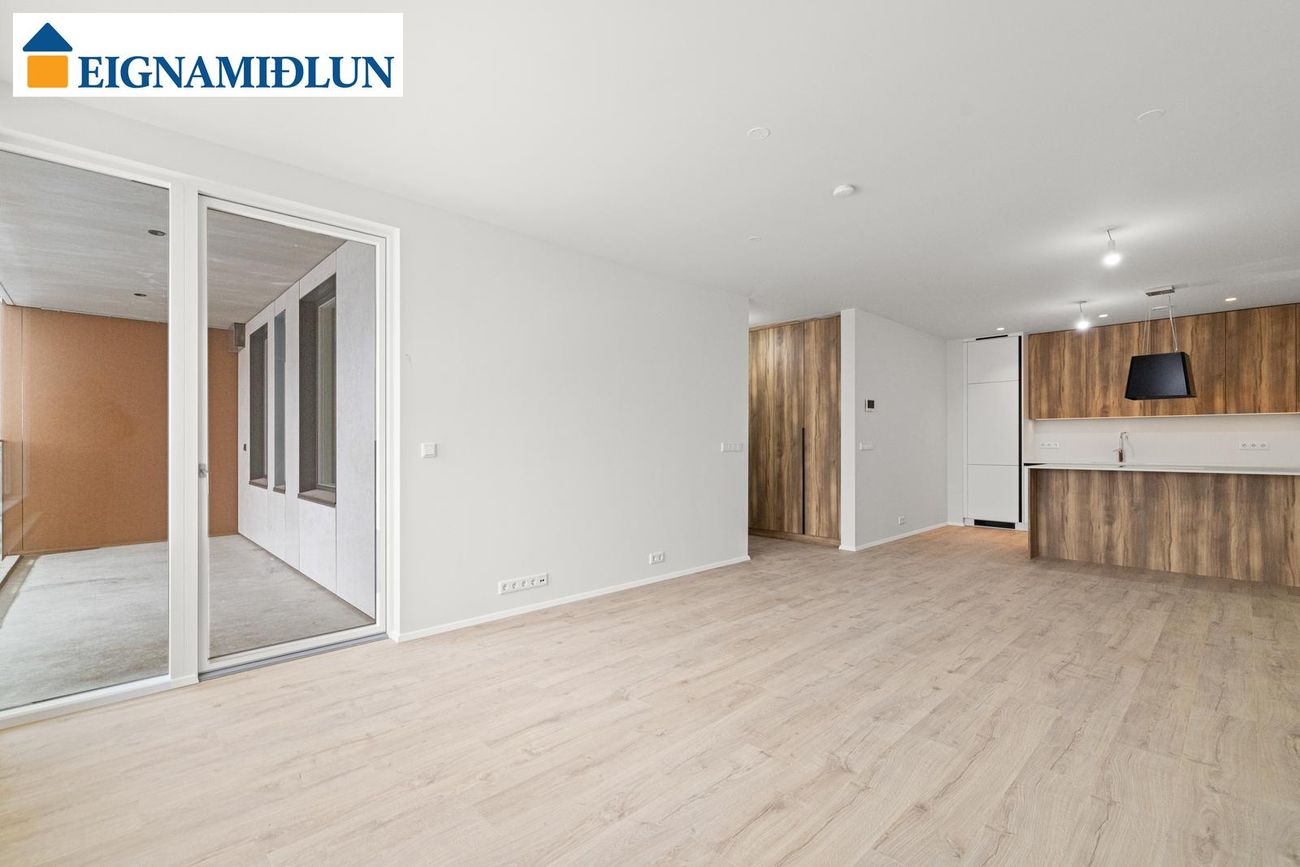 Skólatröð 8 - 0316, 200 Kópavogur