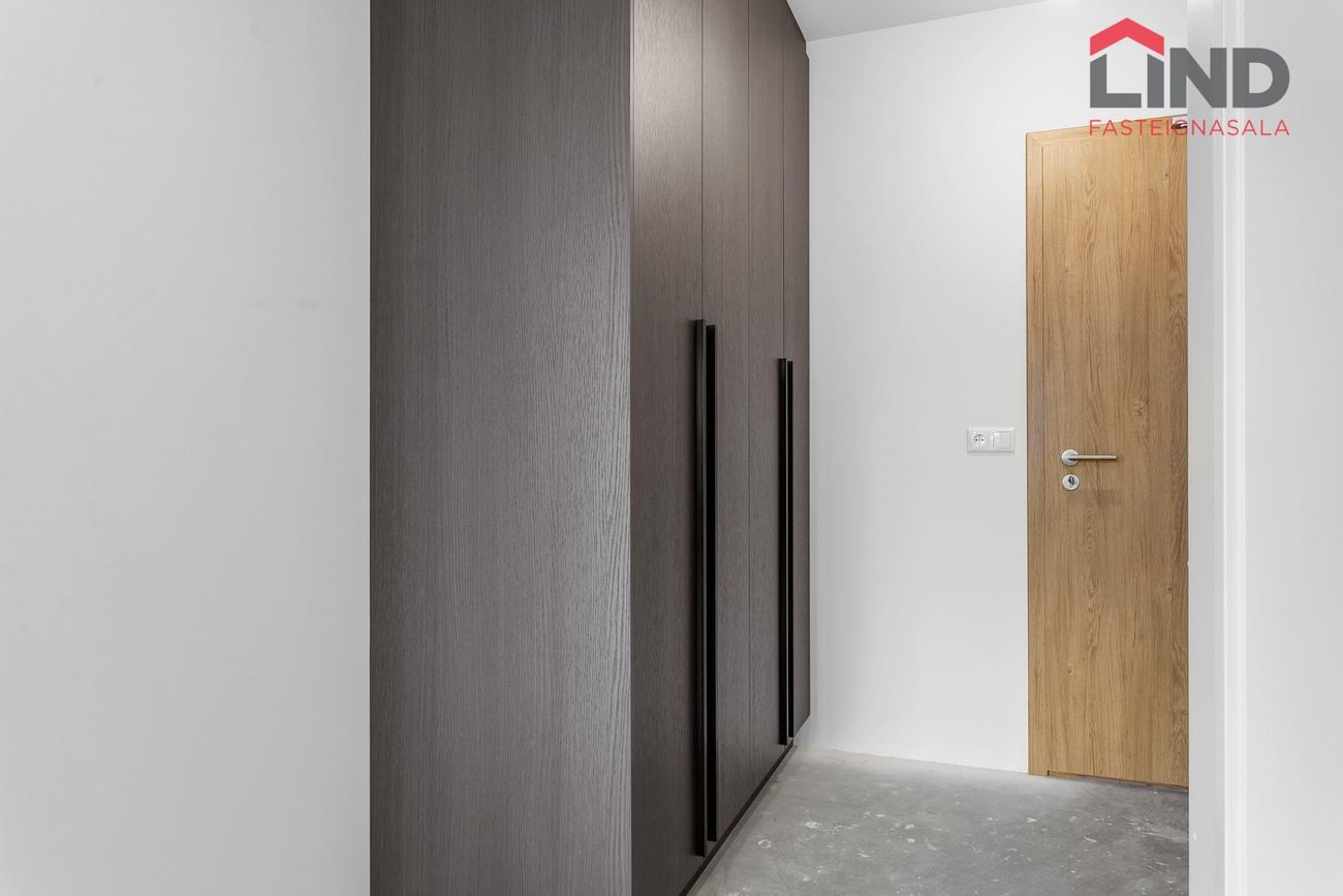 Hringhamar 37, 221 Hafnarfjörður