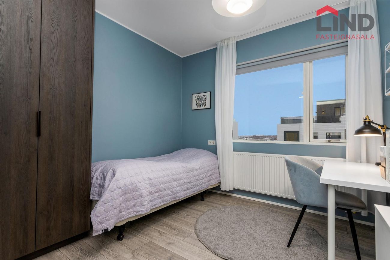 Urriðaholtsstræti 32, 210 Garðabær