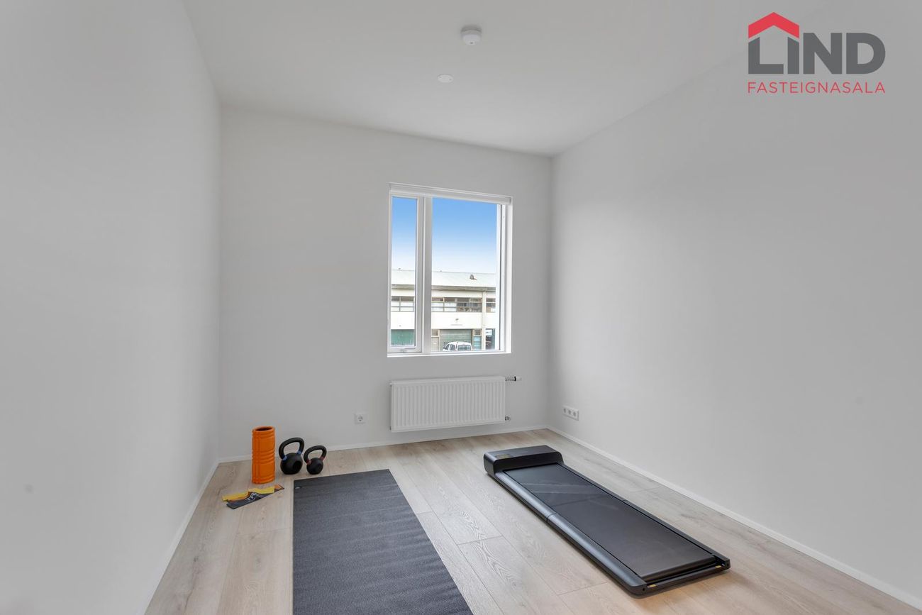 Hafnarbraut 8, 200 Kópavogur