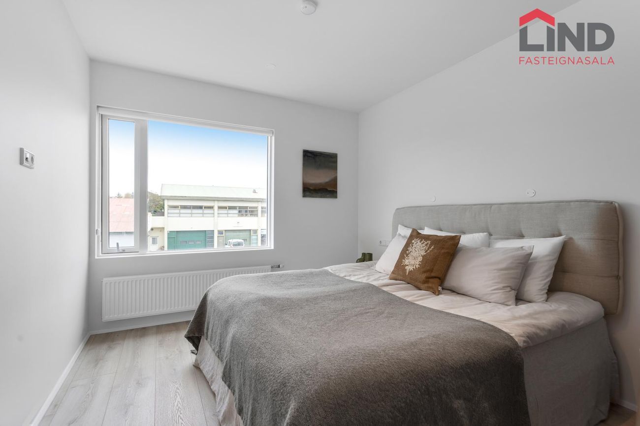 Hafnarbraut 8, 200 Kópavogur