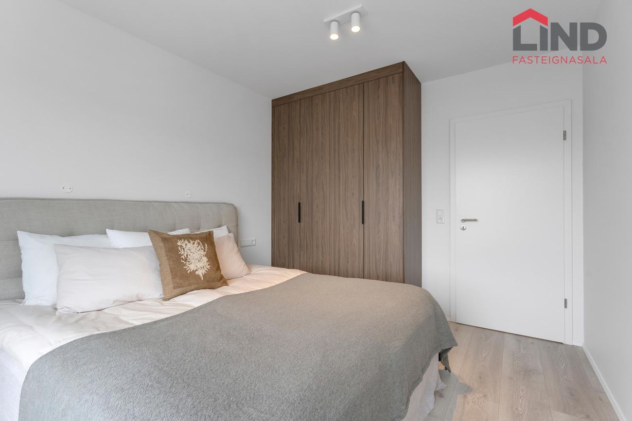 Hafnarbraut 8, 200 Kópavogur