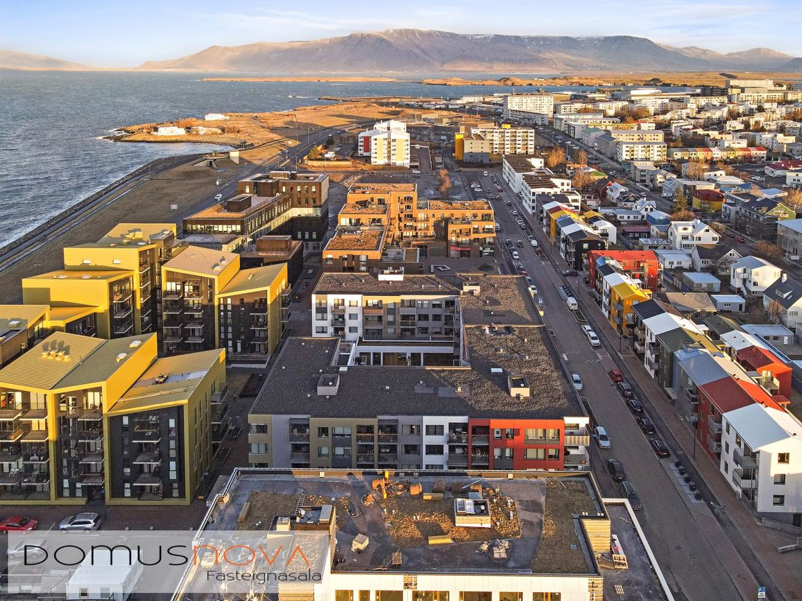 Hallgerðargata 1A, 105 Reykjavík