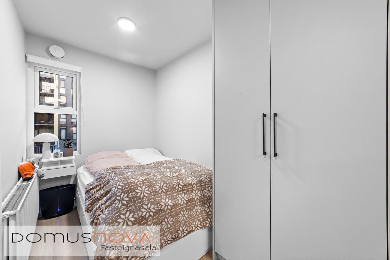Hallgerðargata 1A, 105 Reykjavík