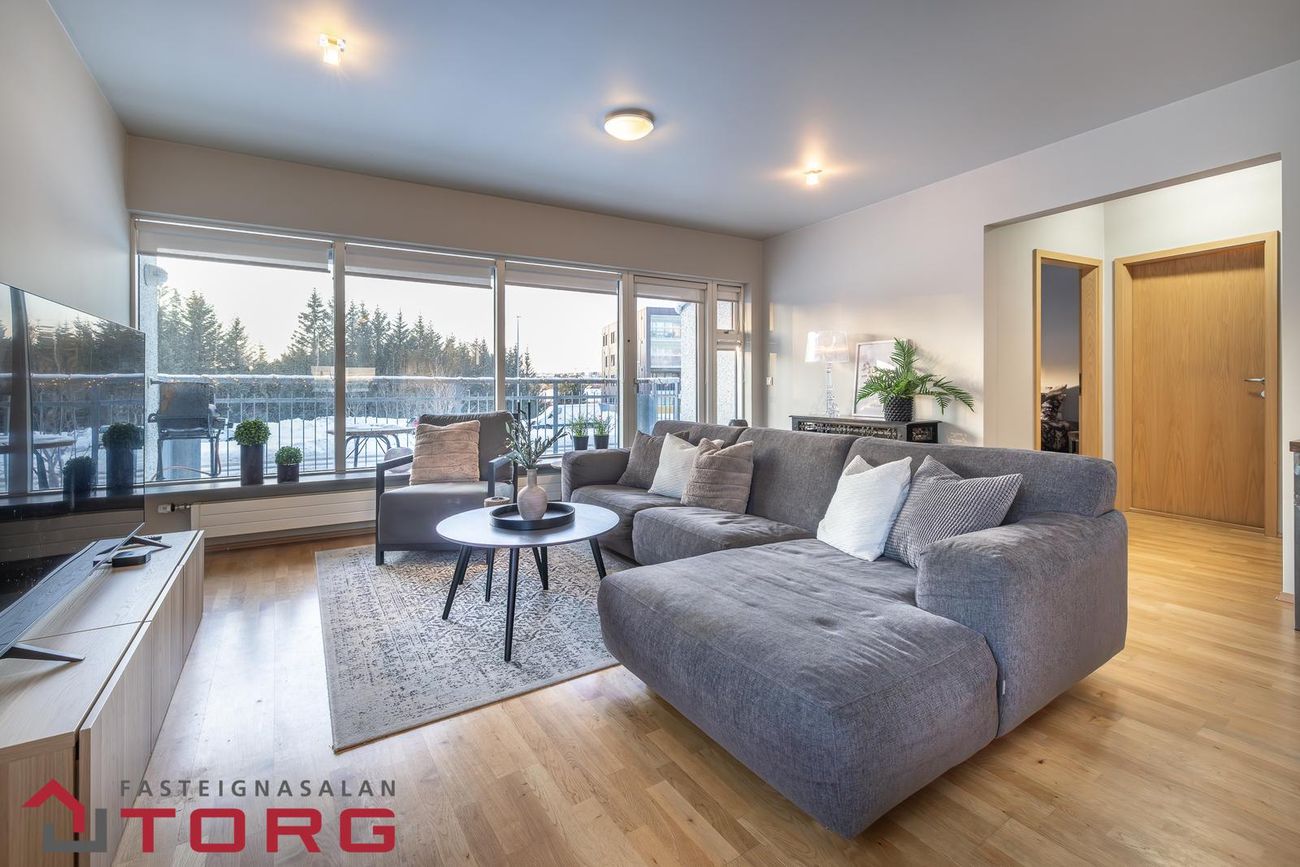 Sandavað 9 - 0201, 110 Reykjavík