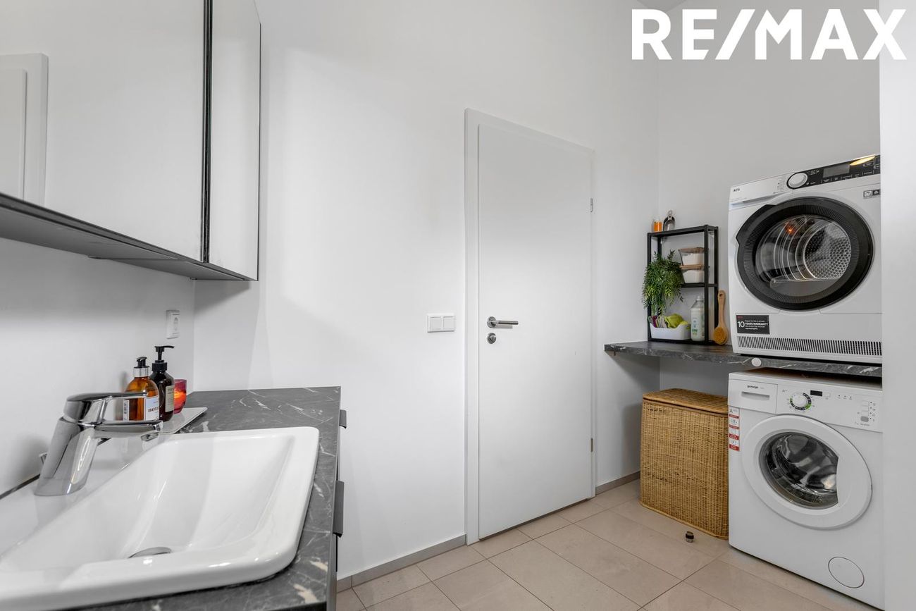 Dugguvogur 8, 104 Reykjavík