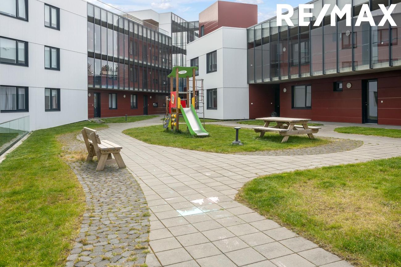 Dugguvogur 8, 104 Reykjavík