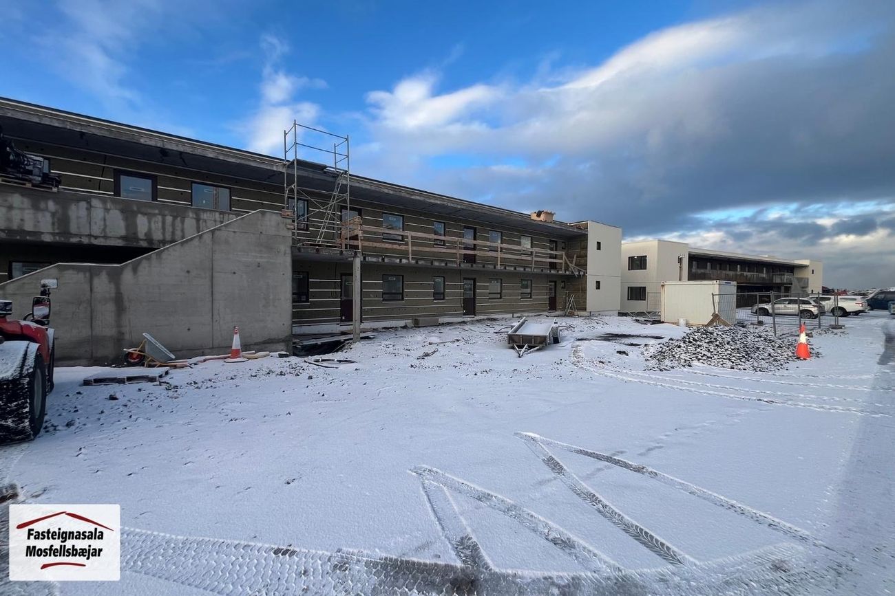 Úugata 8, 270 Mosfellsbær