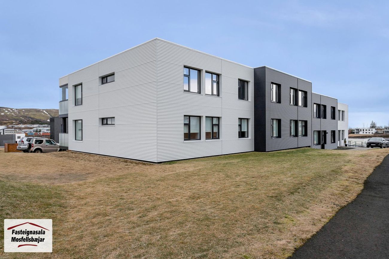 Uglugata 4, 270 Mosfellsbær