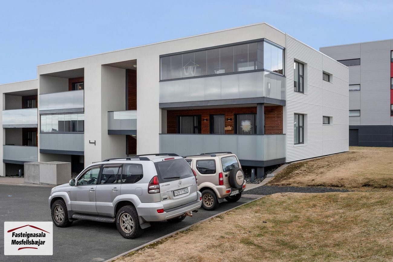 Uglugata 4, 270 Mosfellsbær