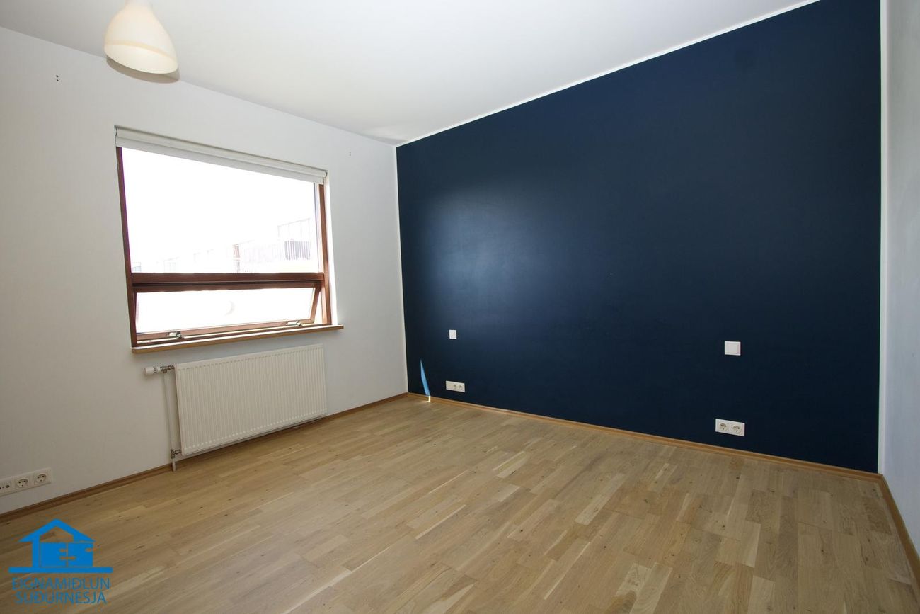 Tjarnabakki 4, 260 Reykjanesbær