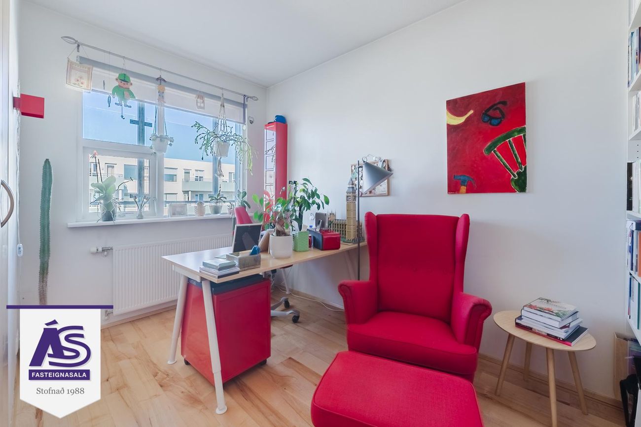 Berjavellir 2 - 0408, 221 Hafnarfjörður