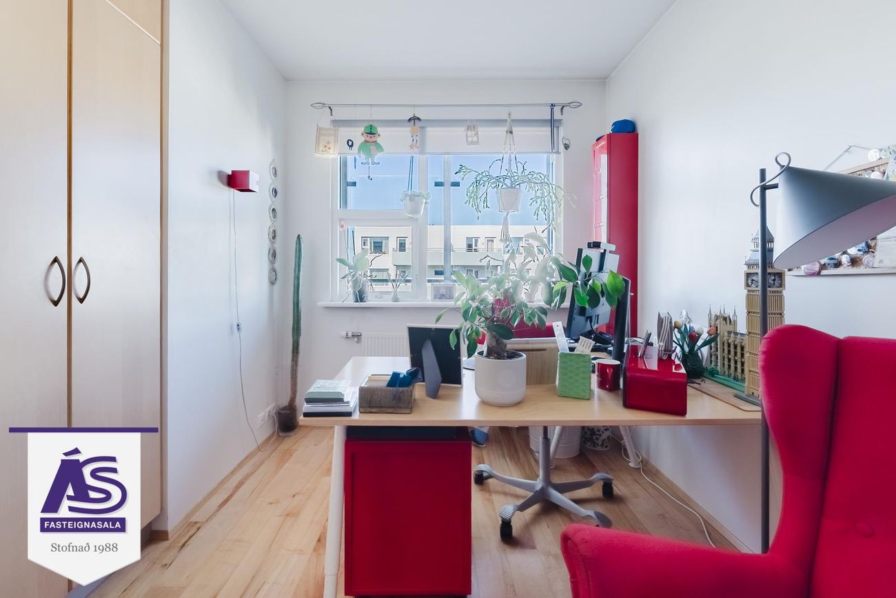 Berjavellir 2 - 0408, 221 Hafnarfjörður