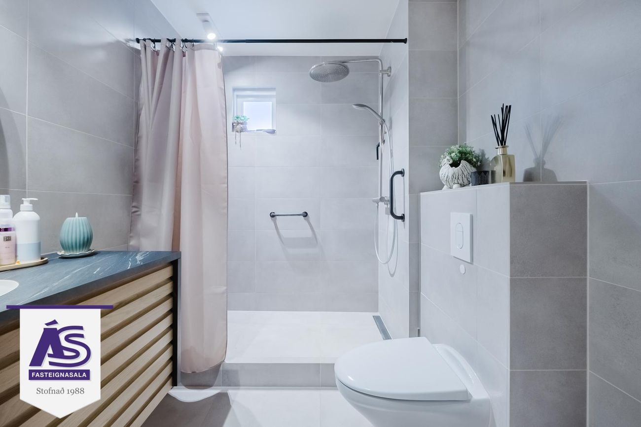 Berjavellir 2 - 0408, 221 Hafnarfjörður