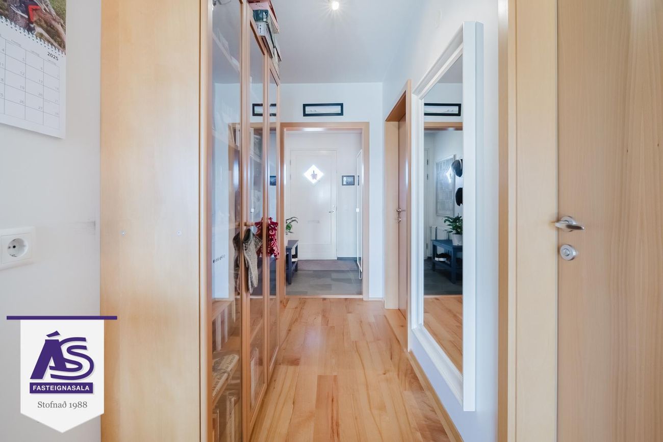 Berjavellir 2 - 0408, 221 Hafnarfjörður