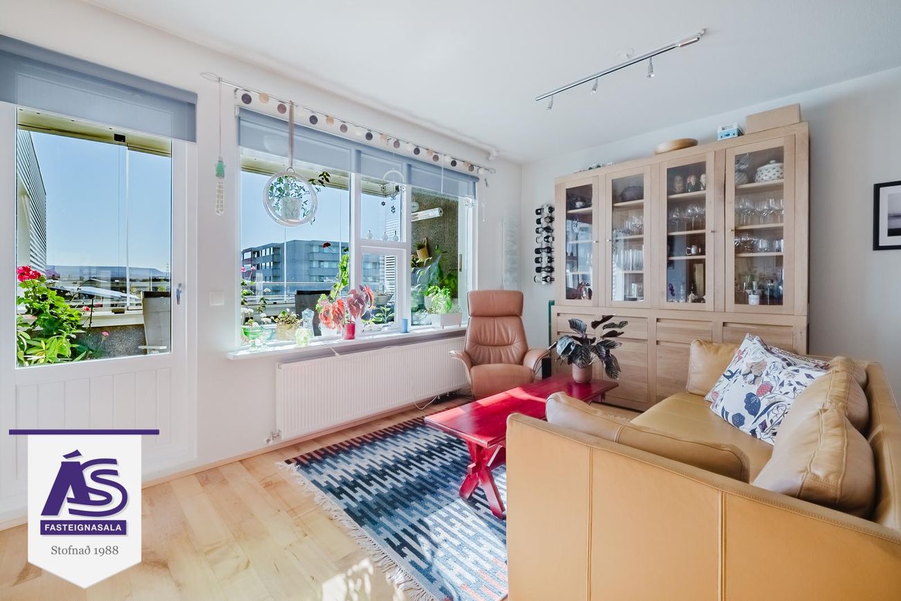 Berjavellir 2 - 0408, 221 Hafnarfjörður