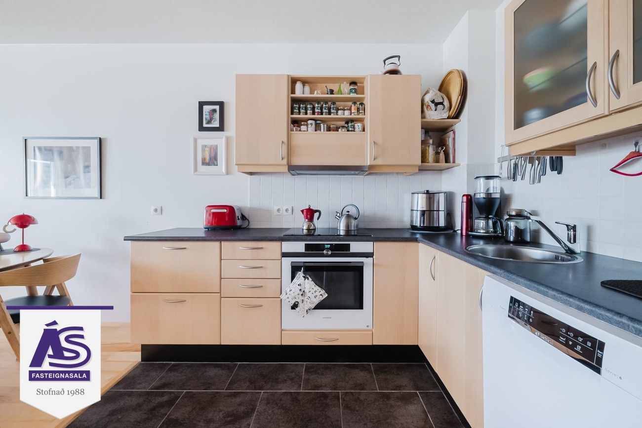 Berjavellir 2 - 0408, 221 Hafnarfjörður