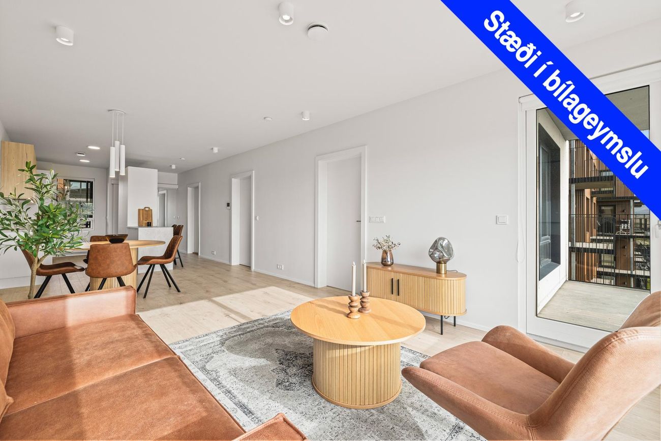 Áshamar 20 - 0203, 221 Hafnarfjörður